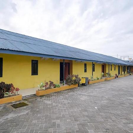 Reddoorz Near Ekowisata Mangrove Belawan酒店 外观 照片