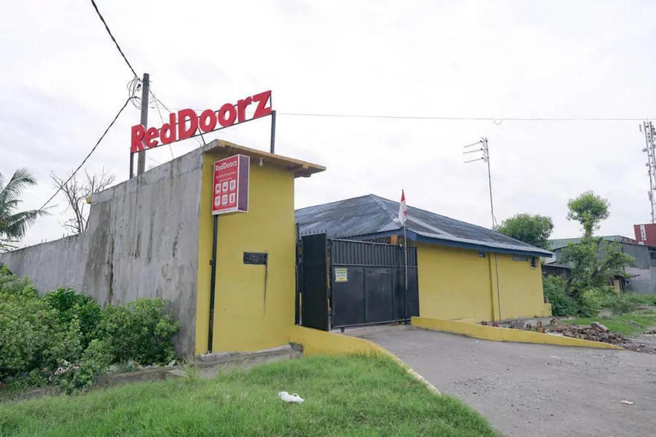 Reddoorz Near Ekowisata Mangrove Belawan酒店 外观 照片
