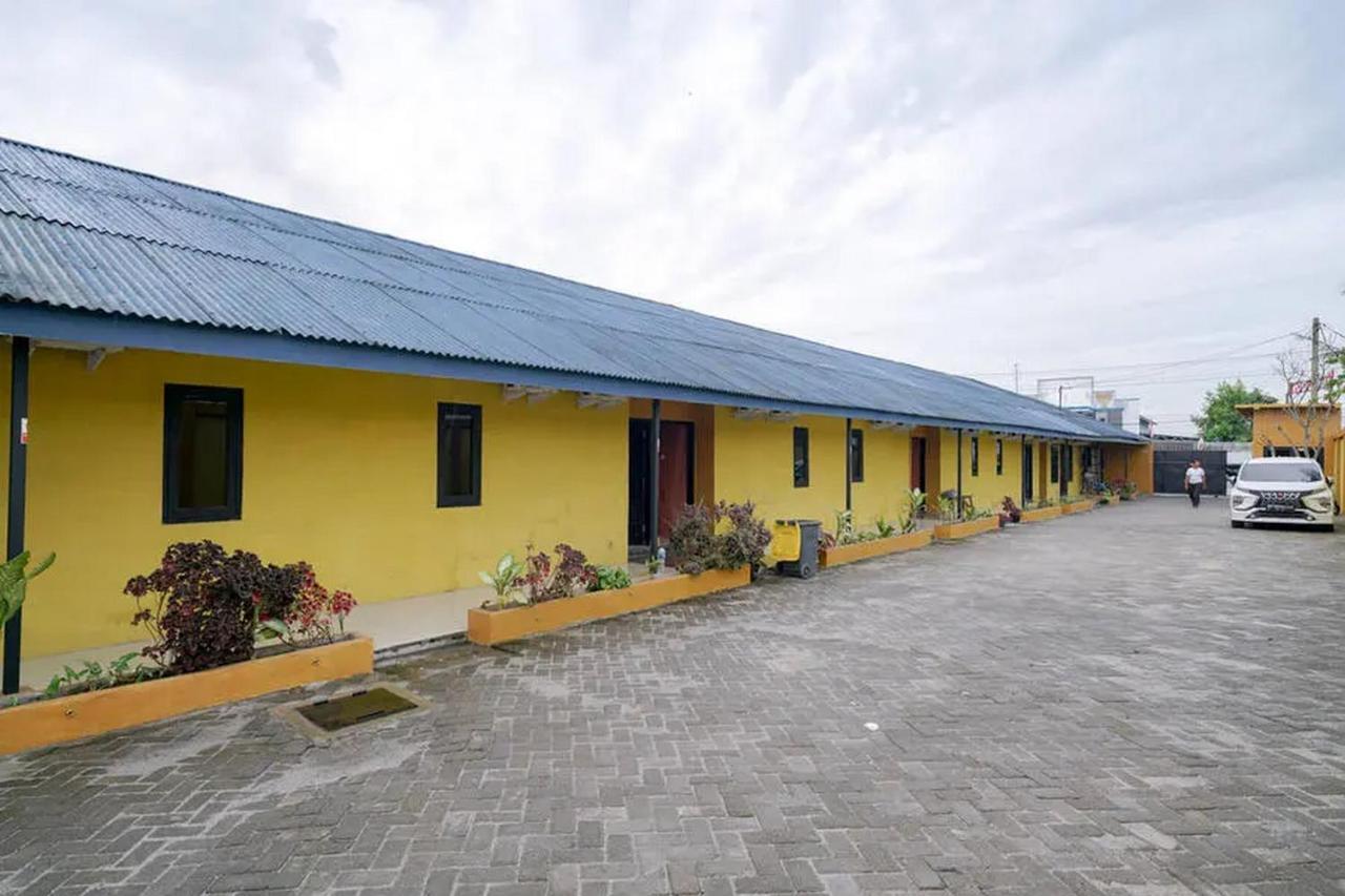 Reddoorz Near Ekowisata Mangrove Belawan酒店 外观 照片